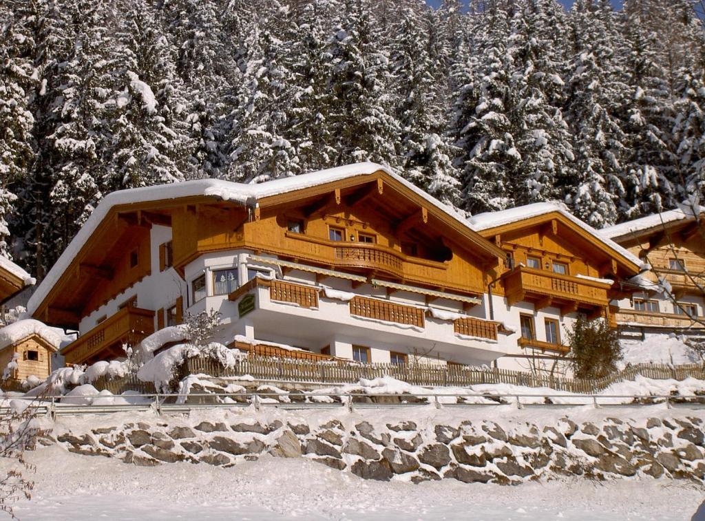 Landhaus Hoellwarth Zell am Ziller Ngoại thất bức ảnh